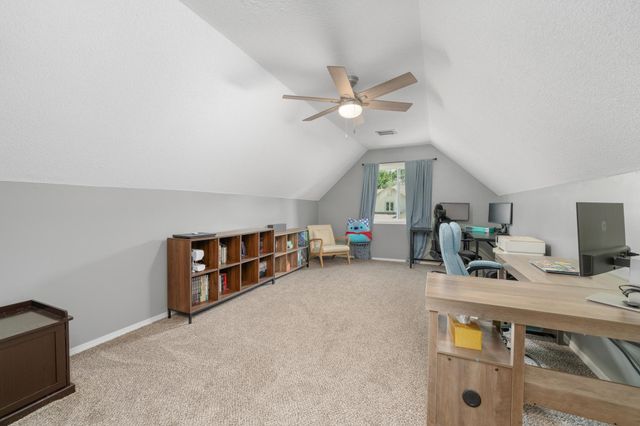 2323 N Stoneybrook Ct, Wichita, KS 67226