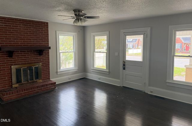 702 W Main Street, Benson, NC 27504