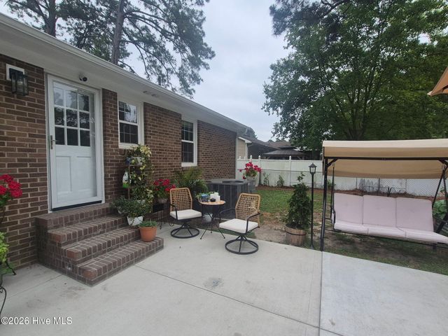 1219 Queen Anne Road NW, Wilson, NC 27896