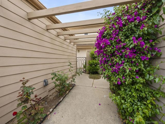 9891 Aviary Drive, San Diego, CA 92131