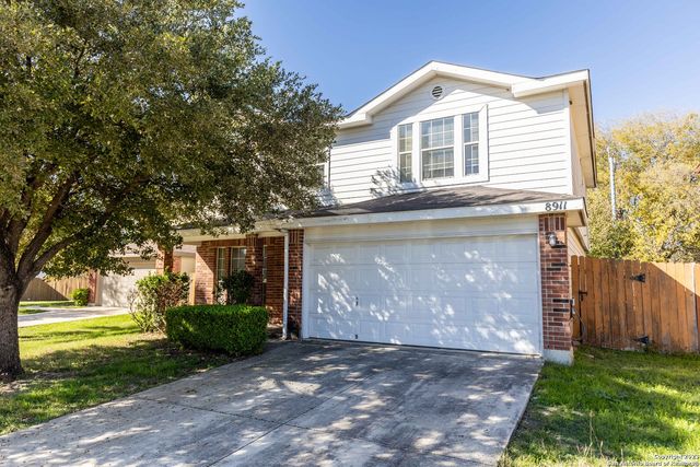 8911 GREEN TEE, Selma, TX 78154