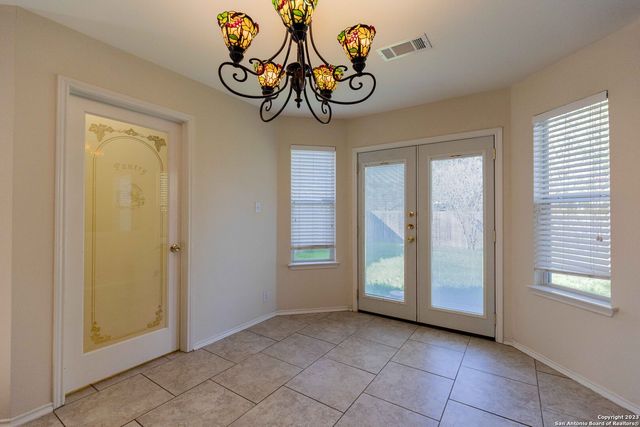 8911 GREEN TEE, Selma, TX 78154