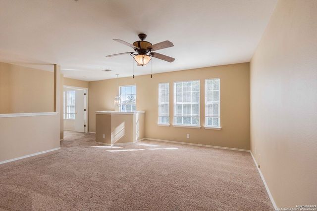 8911 GREEN TEE, Selma, TX 78154