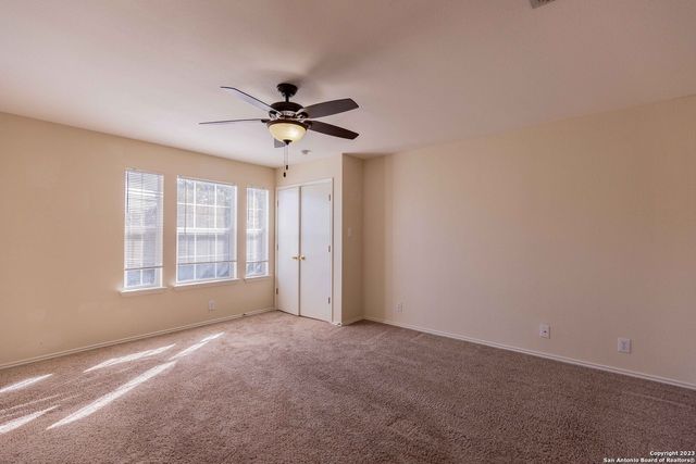 8911 GREEN TEE, Selma, TX 78154