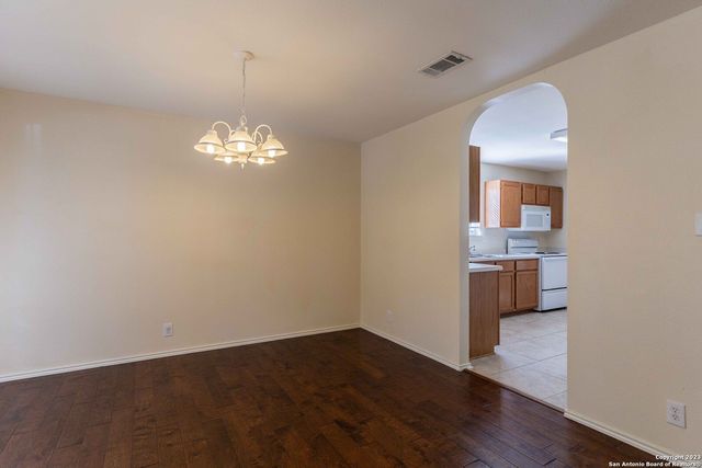 8911 GREEN TEE, Selma, TX 78154