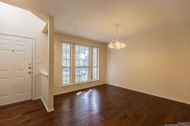 8911 GREEN TEE, Selma, TX 78154