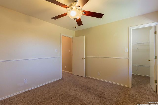 8911 GREEN TEE, Selma, TX 78154