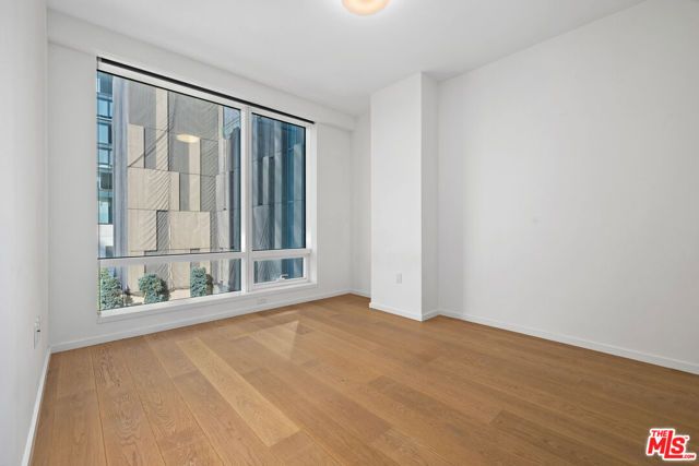 877 Francisco Street 728, Los Angeles, CA 90017