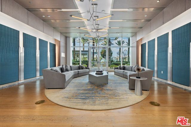 877 Francisco Street 728, Los Angeles, CA 90017