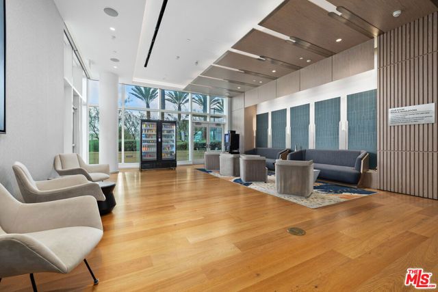 877 Francisco Street 728, Los Angeles, CA 90017