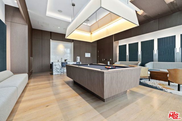 877 Francisco Street 728, Los Angeles, CA 90017