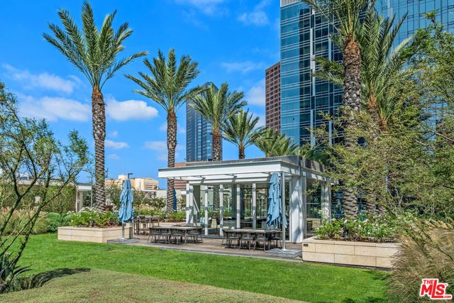 877 Francisco Street 728, Los Angeles, CA 90017