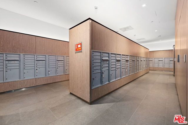 877 Francisco Street 728, Los Angeles, CA 90017