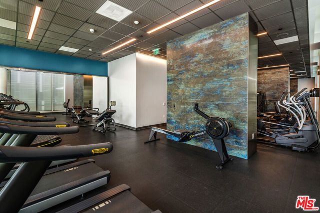 877 Francisco Street 728, Los Angeles, CA 90017