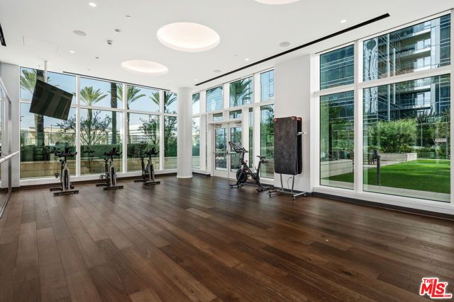 877 Francisco Street 728, Los Angeles, CA 90017