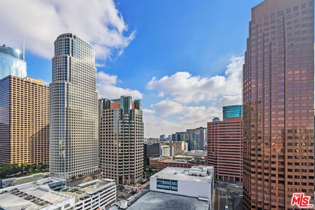 877 Francisco Street 728, Los Angeles, CA 90017