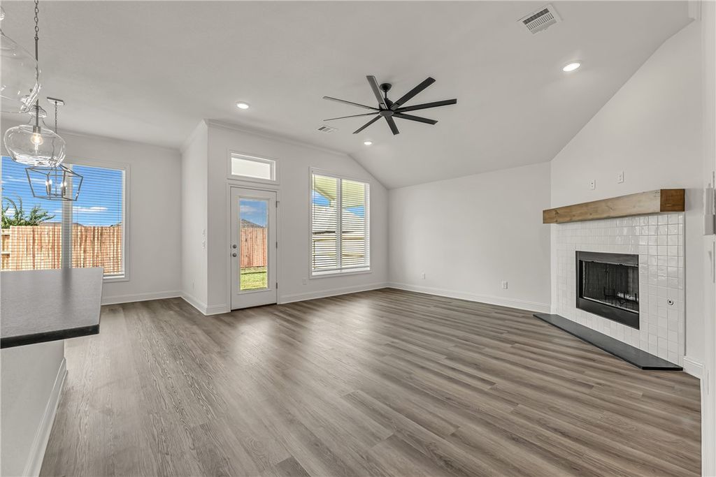 3010 Teller Drive, Bryan, TX 77808 — photo 2