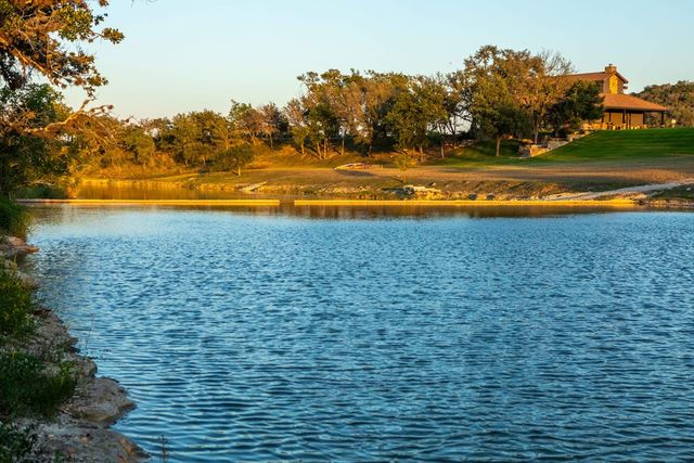 255 Lower Turtle Creek Rd, Kerrville, TX 78028