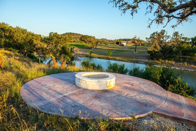 255 Lower Turtle Creek Rd, Kerrville, TX 78028
