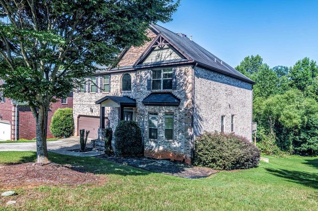 604 Delany Court, Boiling Springs, SC 29316