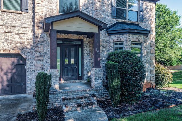 604 Delany Court, Boiling Springs, SC 29316