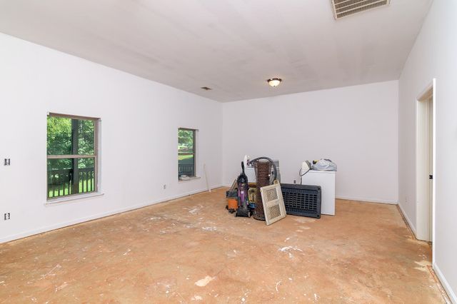 604 Delany Court, Boiling Springs, SC 29316