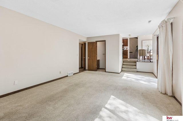 402 Kountze Memorial Drive, Bellevue, NE 68005