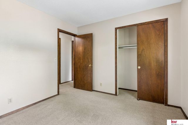 402 Kountze Memorial Drive, Bellevue, NE 68005