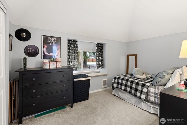 6014 207th Avenue E, Bonney Lake, WA 98391