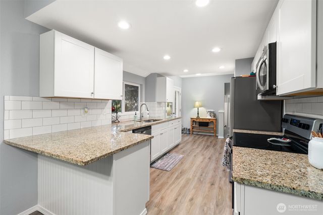 6014 207th Avenue E, Bonney Lake, WA 98391