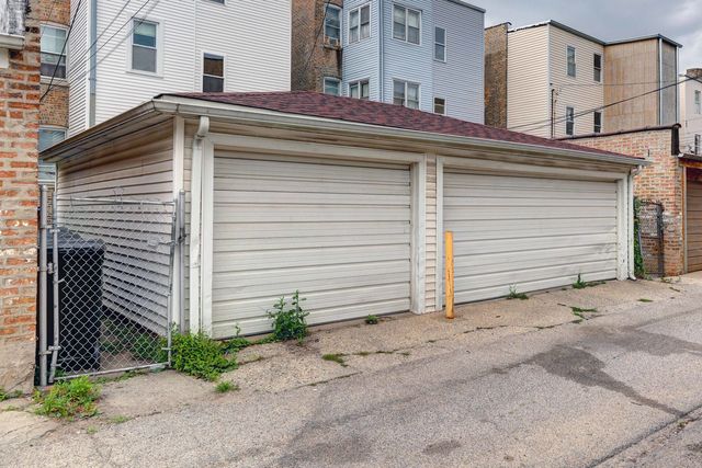 4621 N Lawndale Avenue, Chicago, IL 60625