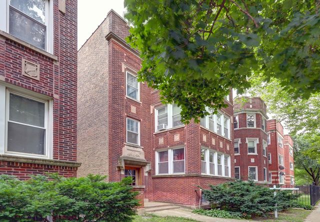 4621 N Lawndale Avenue, Chicago, IL 60625