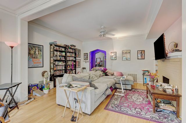 4621 N Lawndale Avenue, Chicago, IL 60625