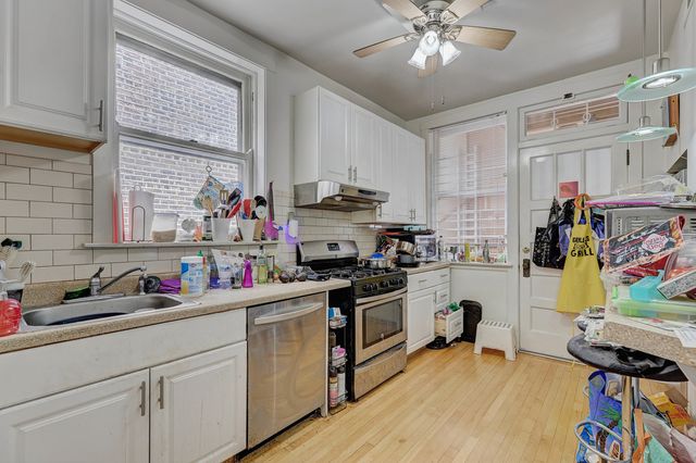 4621 N Lawndale Avenue, Chicago, IL 60625