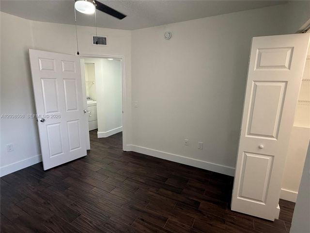 2442 Centergate Dr 206, Miramar, FL 33025
