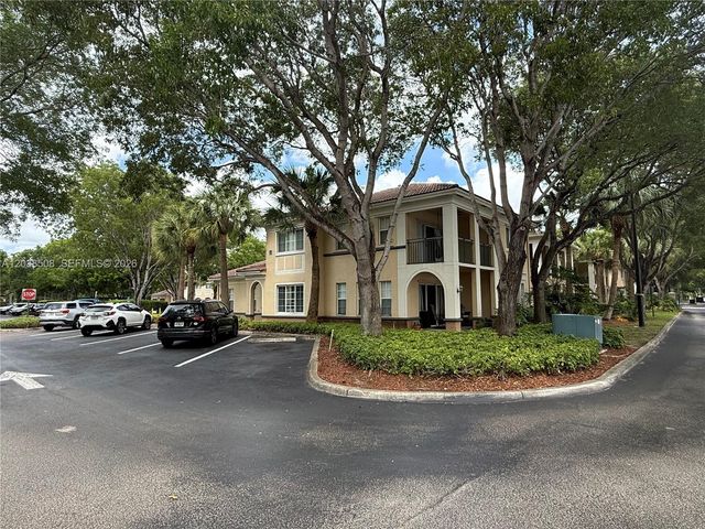 2442 Centergate Dr 206, Miramar, FL 33025