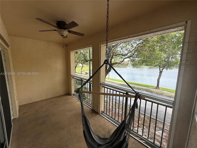 2442 Centergate Dr 206, Miramar, FL 33025