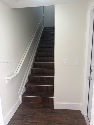 2442 Centergate Dr 206, Miramar, FL 33025