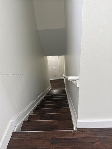 2442 Centergate Dr 206, Miramar, FL 33025
