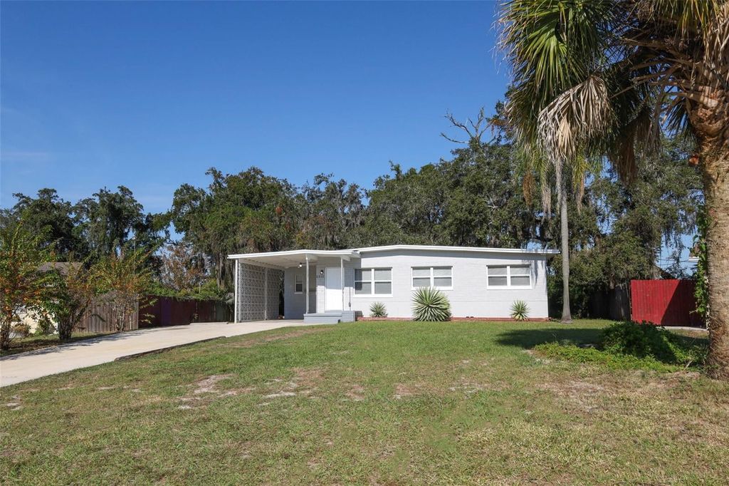 Image 38 of property listing at 5313 BONNIE BRAE CIRCLE, Orlando, FL 32808