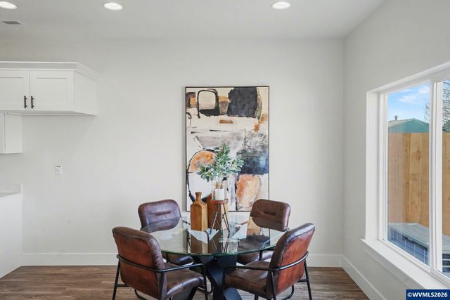 2586 Promise Wy, Lebanon, OR 97355