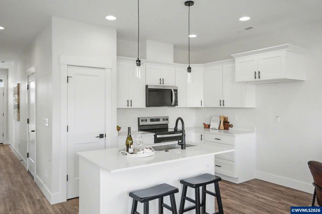 2586 Promise Wy, Lebanon, OR 97355