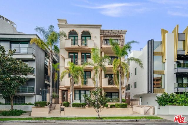 11749 Goshen Avenue 401, Los Angeles, CA 90049
