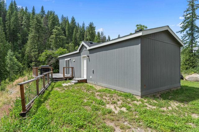 4440 Northport Waneta Rd, Northport, WA 99114