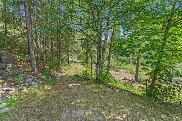 4440 Northport Waneta Rd, Northport, WA 99114