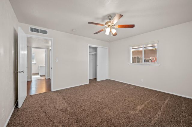 4774 E Simpson Avenue, Fresno, CA 93703