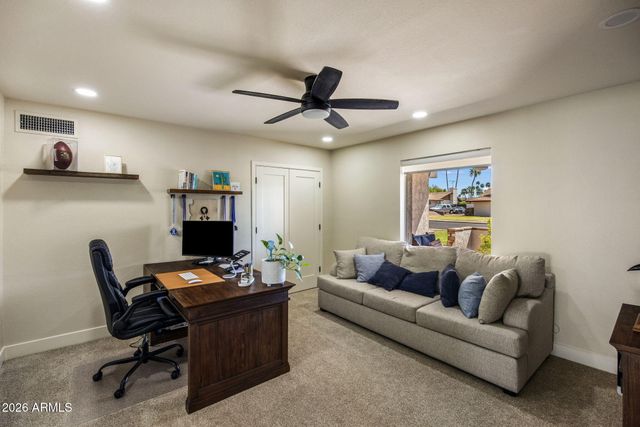 312 E BROOK HOLLOW Drive, Phoenix, AZ 85022