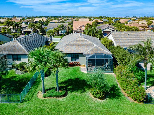 221 SE Longview Drive, Port St. Lucie, Port St Lucie, FL 34984