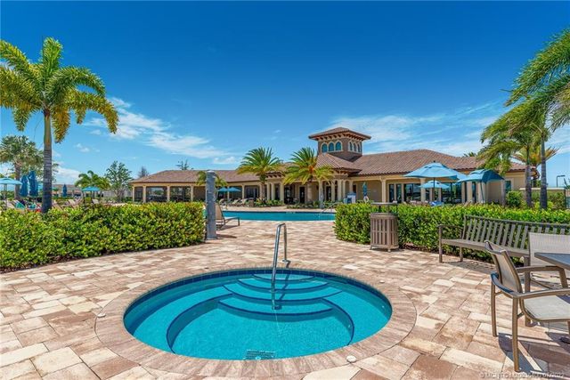 221 SE Longview Drive, Port St. Lucie, Port St Lucie, FL 34984