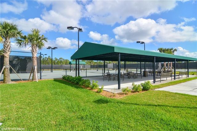 221 SE Longview Drive, Port St. Lucie, Port St Lucie, FL 34984